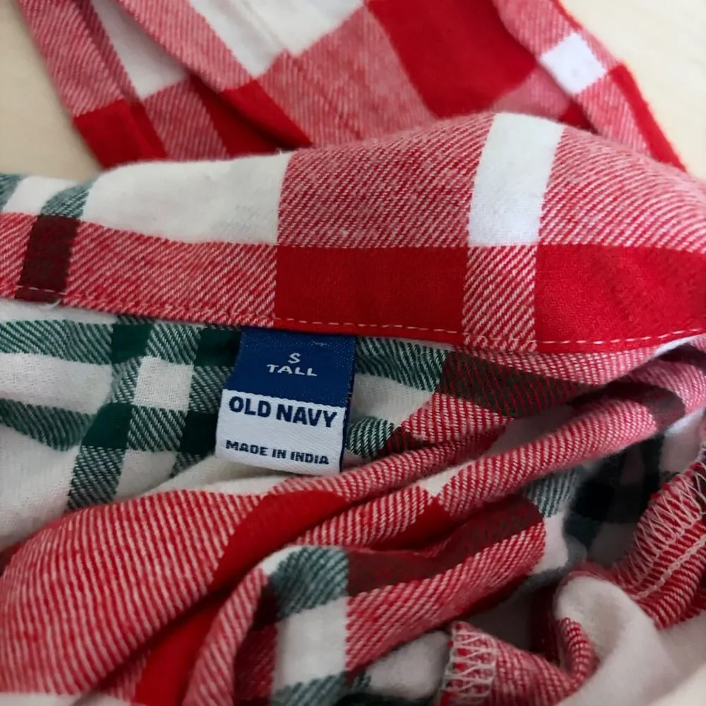 Old Navy Pajama Top Women's Small Tall Green Red Christmas Plaid Flannel